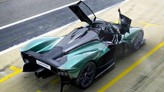 Компания Aston Martin готова к поставкам гиперкара за $3 млн