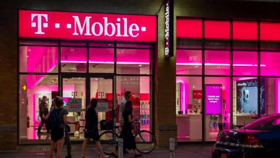 Компания T-Mobile сообщила о взломе и краже данных более 40 млн клиентов Компания T-Mobile сообщила о взломе и краже данных более 40 млн клиентов
