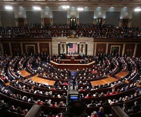 Конгресс США одобрил законопроект о поставках оружия Украине