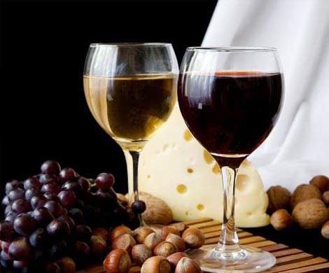 Крымские виноделы попросят ввести эмбарго на европейское вино