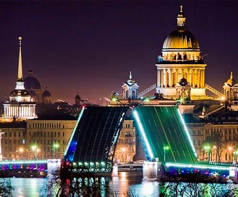 Куда пойти в Санкт-Петербурге в начале лета?