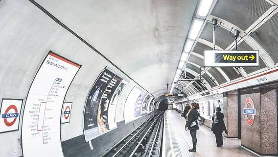 Лондонское метро обзаведется мобильной связью к 2024 году Лондонское метро обзаведется мобильной связью к 2024 году