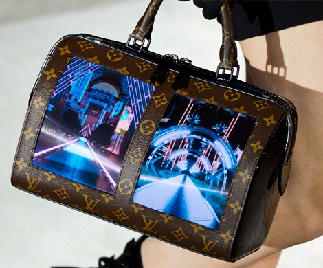 Louis Vuitton демонстрирует сумки с OLED-экранами