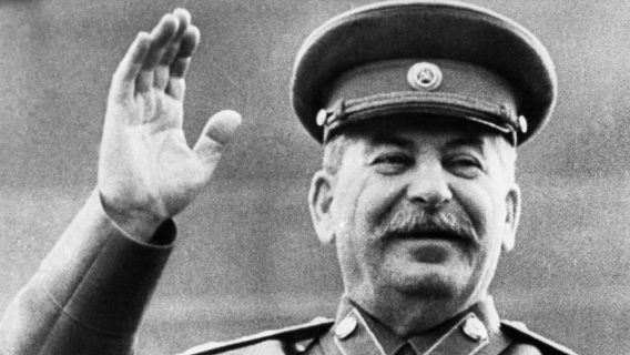 Любить товарища Сталина: «валентинка» из СССР удивила соцсети Любить товарища Сталина: «валентинка» из СССР удивила соцсети