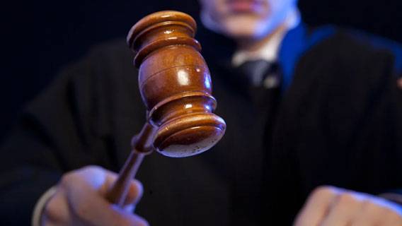 Магнат, выступавший против Си Цзиньпина, приговорен к 18 годам тюрьмы Магнат, выступавший против Си Цзиньпина, приговорен к 18 годам тюрьмы