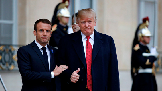 Макрон и Трамп объявили о сотрудничестве в вопросах о Covid-19 и ситуации в Сирии Макрон и Трамп объявили о сотрудничестве в вопросах о Covid-19 и ситуации в Сирии