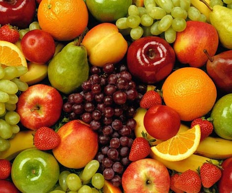 Медики запретили есть фрукты в больших количествах