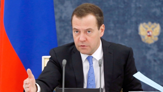Медведев обрадовал пенсионеров