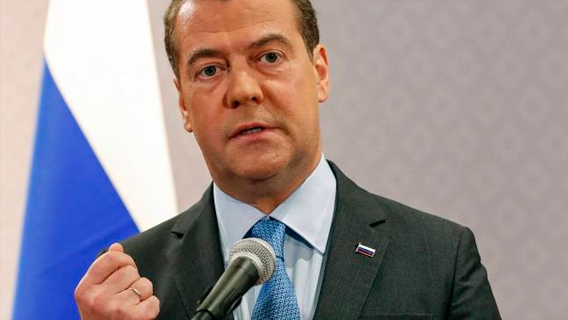 Медведев пообещал Америке жесткий ответ