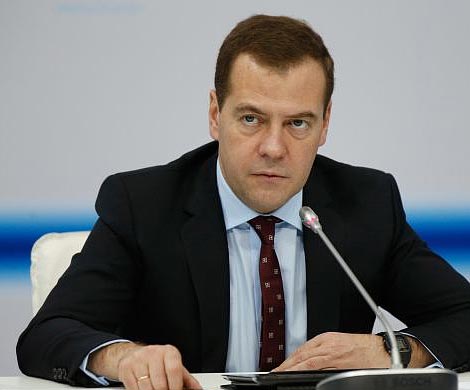 Медведев взялся за моногорода Медведев взялся за моногорода