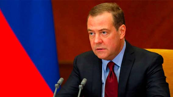 Медведев заявил об ответных ударах в случае обстрела российских городов Медведев заявил об ответных ударах в случае обстрела российских городов