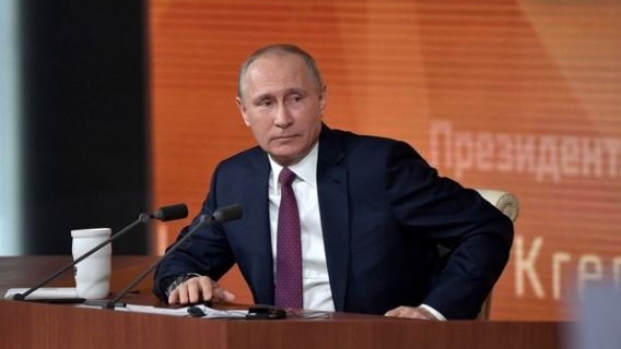 «Менять можно, но аккуратно»: Путин высказался о своем будущем после 2024 года «Менять можно, но аккуратно»: Путин высказался о своем будущем после 2024 года