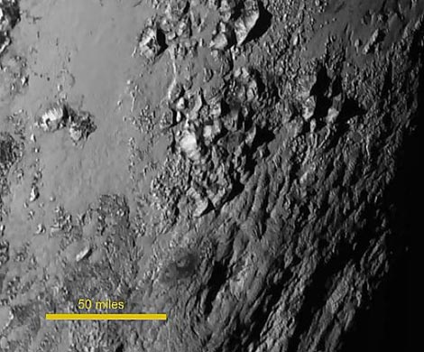 Межпланетная станция передала землянам первые детальные снимки четвертого спутника Плутона 