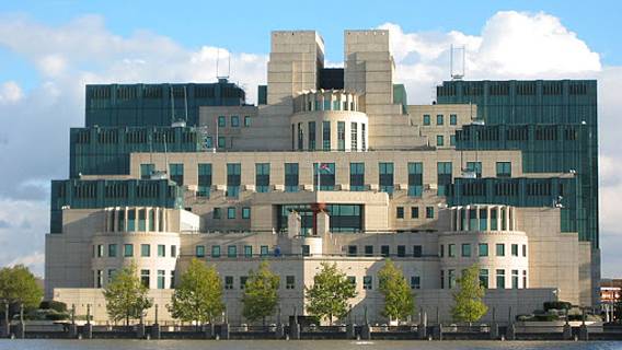 MI5 предложила россиянам рекомендации по безопасности из-за того, что Кремль строит в Великобритании шпионскую сеть