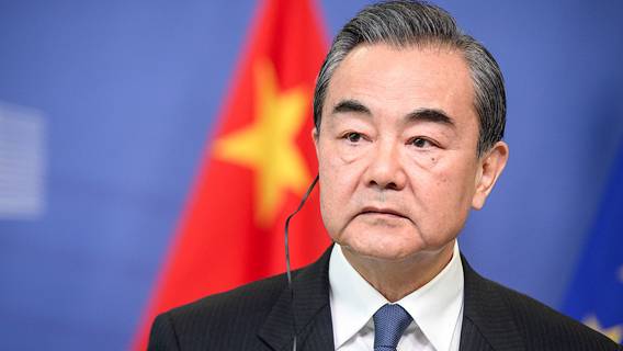 Министр иностранных дел Китая призвал к международной инициативе в области безопасности