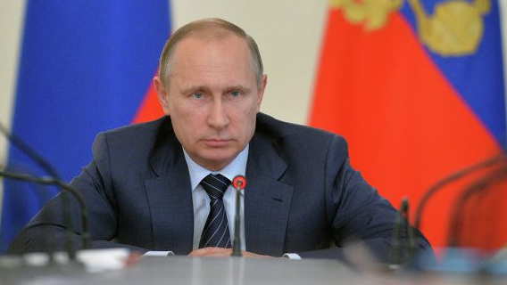Михаил Хазин заявил о начале разгрома элит президентом Путиным Михаил Хазин заявил о начале разгрома элит президентом Путиным