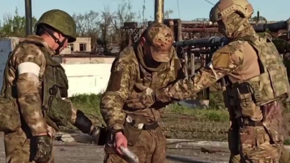 «МК» рассказал, какая судьба ждет снайперш с «Азовстали» «МК» рассказал, какая судьба ждет снайперш с «Азовстали»