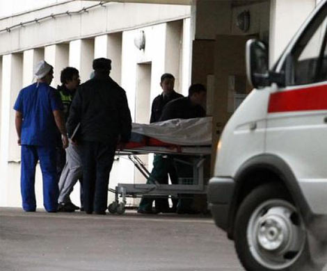 Молодая девушка упала из окна многоэтажки в Ижевске