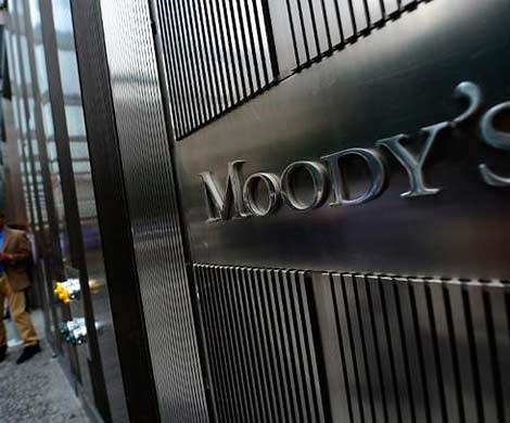 Moody's считает выделение «Роснефти» 2 трлн рублей опасным для экономики РФ 