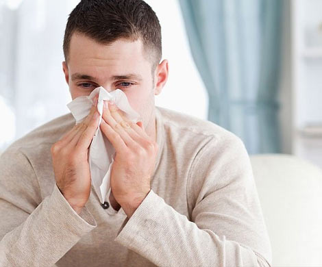 Мужчины тяжелее женщин переносят грипп и простуду