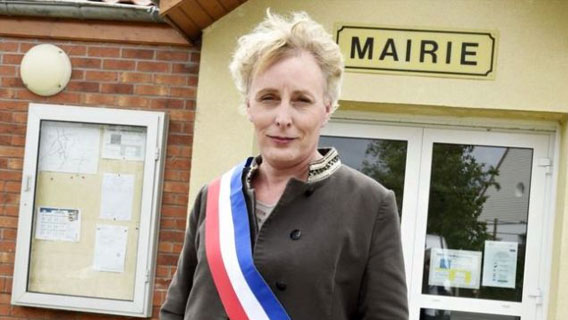 На севере Франции мэром избрали трансгендера Мари Ко