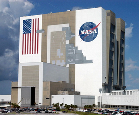NASA следует сосредоточиться на спасении Земли NASA следует сосредоточиться на спасении Земли
