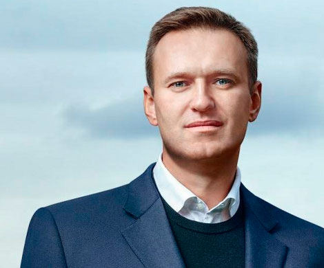 Навальный стал невыездным из России