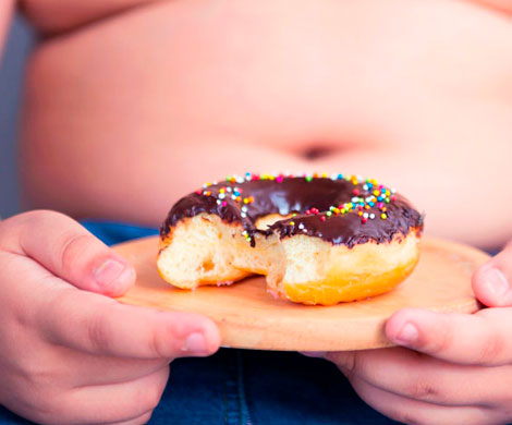 Названа главная причина детского ожирения