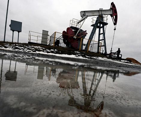 Нефтяные котировки рухнули почти на 5%