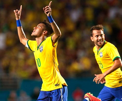 Неймар принес победу сборной Бразилии в матче с Колумбией