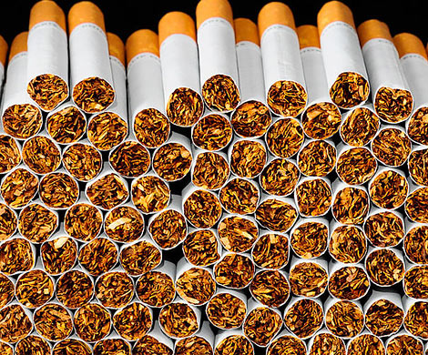 Нелегальные сигареты предлагают 13% магазинов и киосков