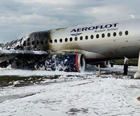 «Ничего не предвещало беды»: выживший пассажир рейса SSJ-100 подробно рассказал о происходившем в самолете