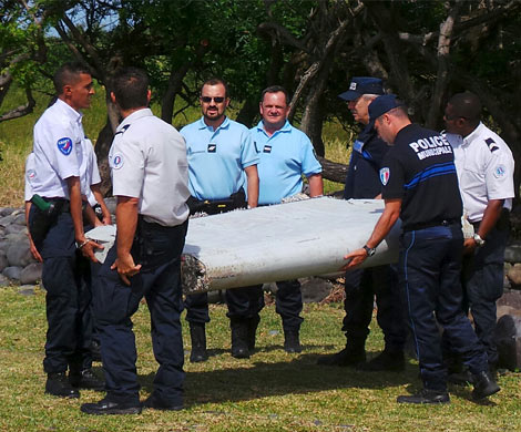 Номер обнаруженного на Реюньоне фрагмента самолета совпал с данными пропавшего "Боинга"