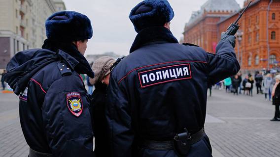 Опрос показал высокий уровень доверия к полицейским Опрос показал высокий уровень доверия к полицейским