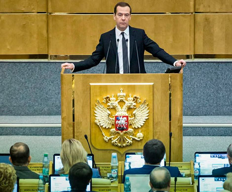 Медведев пообещал борьбу за пост президента