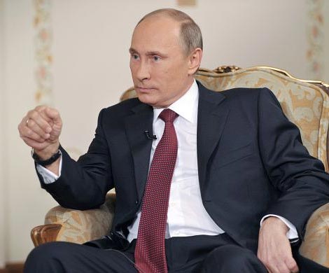 Песков: Запад добивается свержения Путина