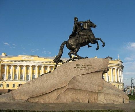 Петербург после выборов может получить нового губернатора
