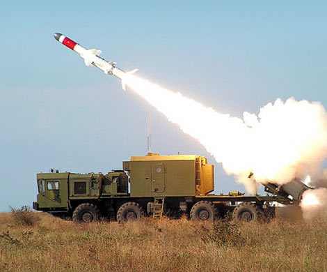 Под Калининградом разместили ракетный комплекс «Бастион» Под Калининградом разместили ракетный комплекс «Бастион»