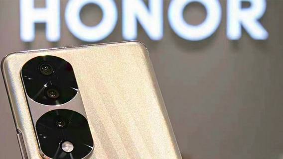 Подразделение Huawei - Honor - выпустит первый складывающийся телефон за рубежом