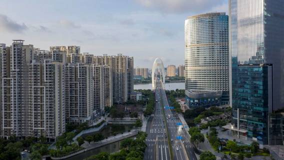 Покупатели жилья заняли выжидательную позицию в условиях спада на рынке недвижимости Китая