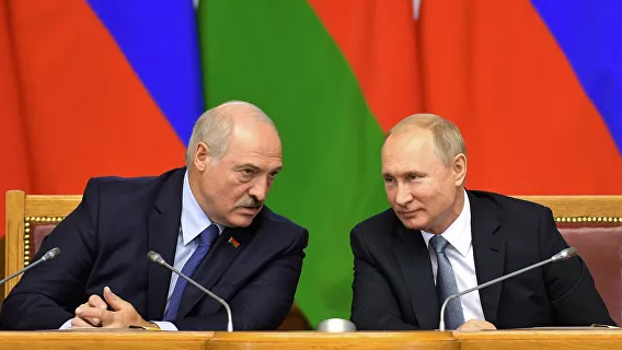 Политолог Кирилл Рогов: Путин может предложить Лукашенко новую должность в Москве Политолог Кирилл Рогов: Путин может предложить Лукашенко новую должность в Москве