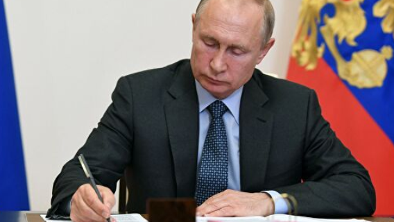 Политолог рассказал о смысле поправок про «обнуление» президентских сроков Политолог рассказал о смысле поправок про «обнуление» президентских сроков