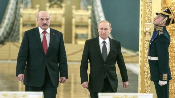 Политолог Валерий Карбалевич: Россия может пожертвовать Александром Лукашенко Политолог Валерий Карбалевич: Россия может пожертвовать Александром Лукашенко