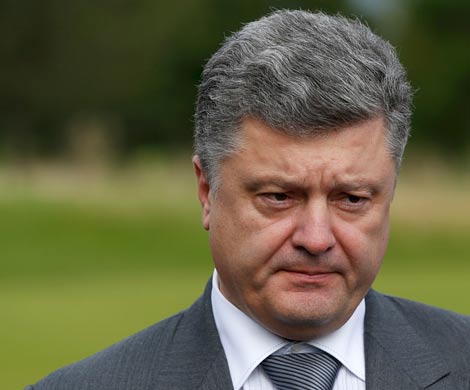 Порошенко не считает обстановку в Донбассе перемирием