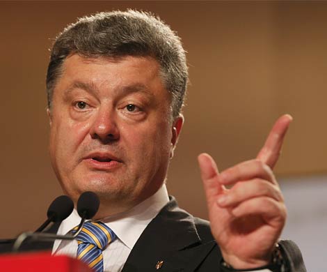 Порошенко одобрил запрет на показ российских фильмов и сериалов Порошенко одобрил запрет на показ российских фильмов и сериалов
