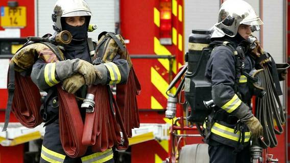 Пожар в Марселе уничтожил 28 прогулочных катеров
