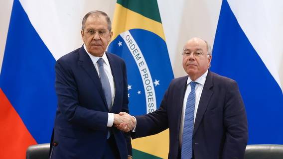 Президент Бразилии налаживает связи с Китаем и Россией, что вызывает беспокойство США