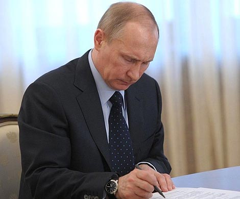 Президент подписал закон о коллекторской деятельности Президент подписал закон о коллекторской деятельности