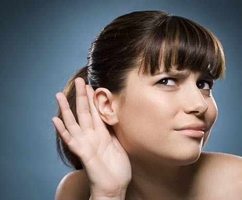 Прием витаминов поможет вылечить потерю слуха