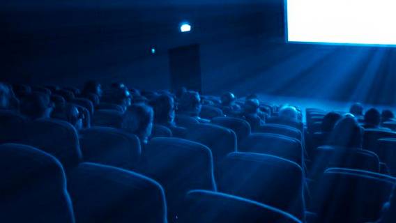 Продюсер Сергей Шеглов, объяснил почему перенесли премьеру фильма «16-ый» в Нью-Йорке Продюсер Сергей Шеглов, объяснил почему перенесли премьеру фильма «16-ый» в Нью-Йорке